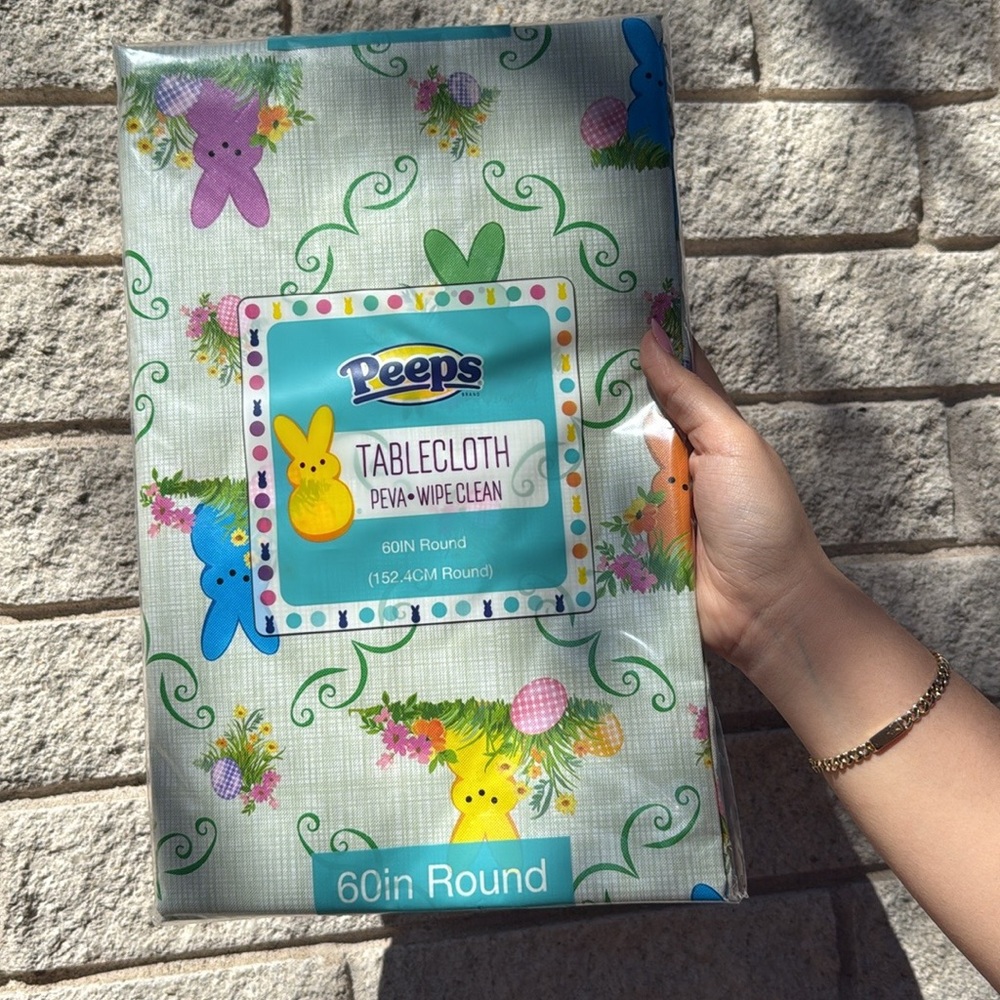 PEEPS PEVA 60 ROUND TABLECLOTH